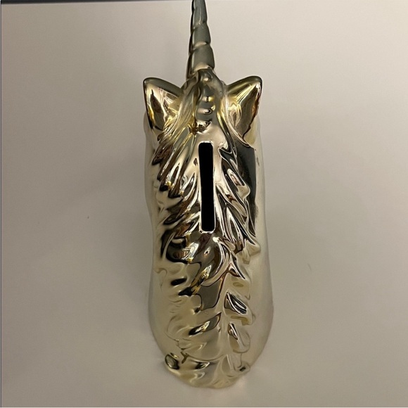 Unbranded Gold Unicorn Head Piggy Bank - Picture 3 of 9